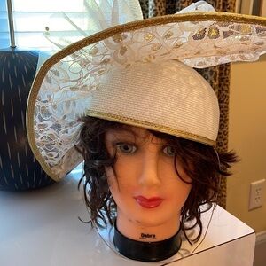 ?HP?Vintage Sylvia hat Vintage Sylvia of New York White Straw Cloche Derby/dress  main image 2